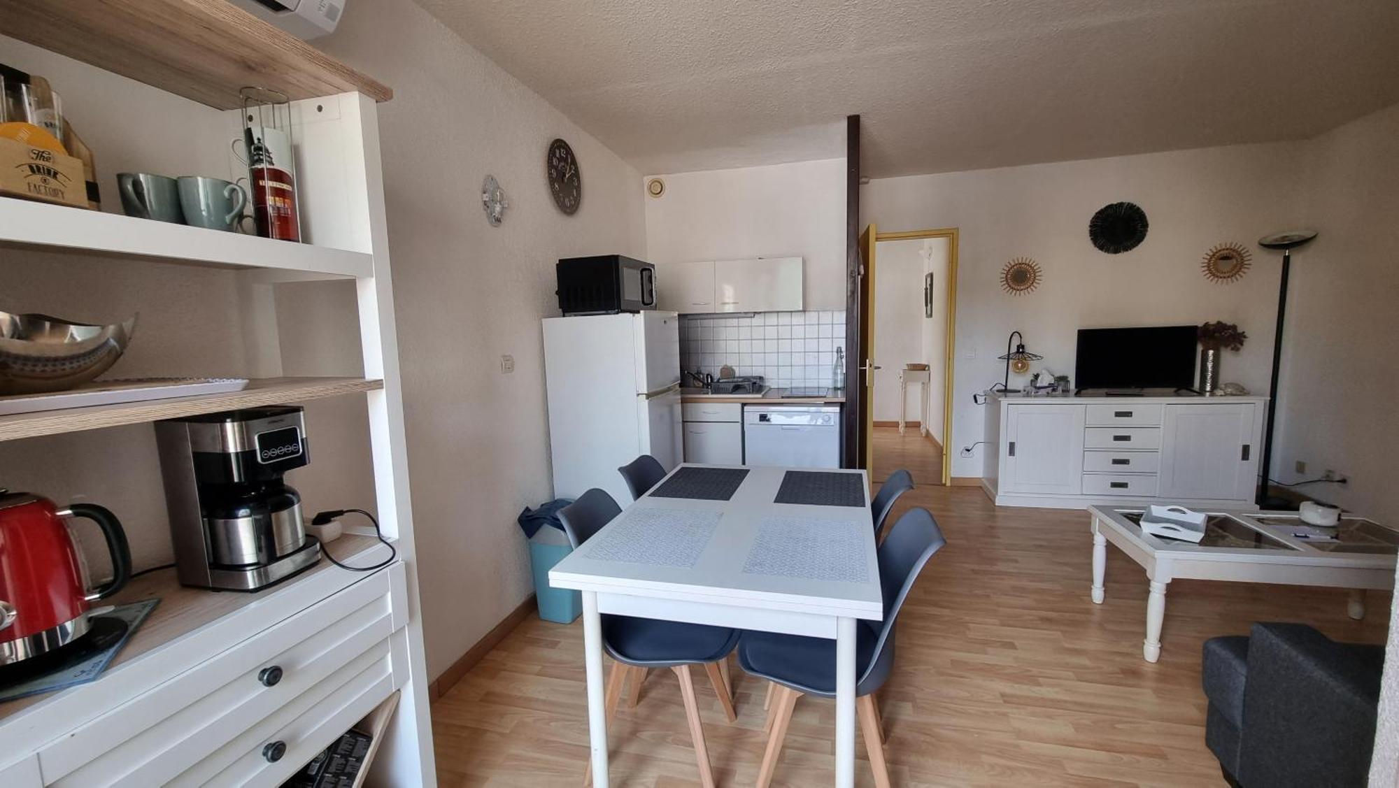 Appartement-Gruissan-Port-T2-2chambres-5pers-climatisé-Parking-ValFred Esterno foto